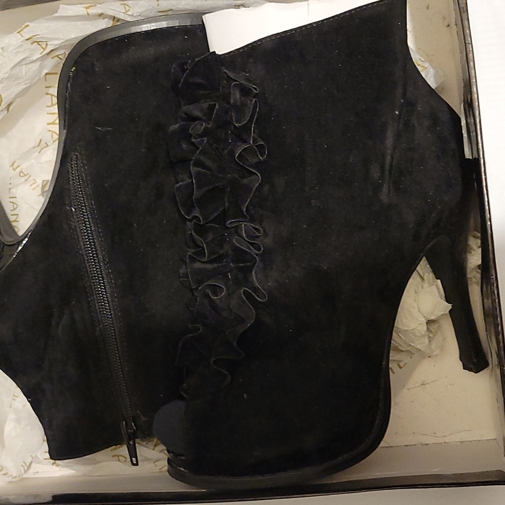 Black suede heels